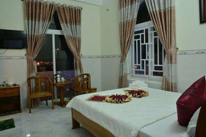 Imagen de la habitación del Hotel Thanh Nga. Foto 10