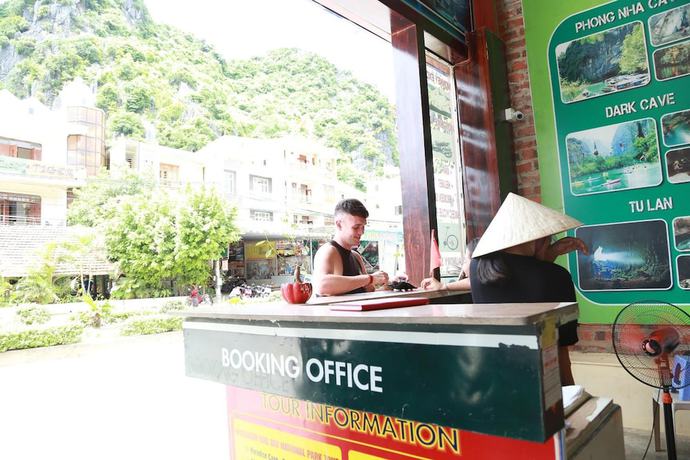 Imagen de los interiores del Hotel Thanh Phat Phong Nha. Foto 19