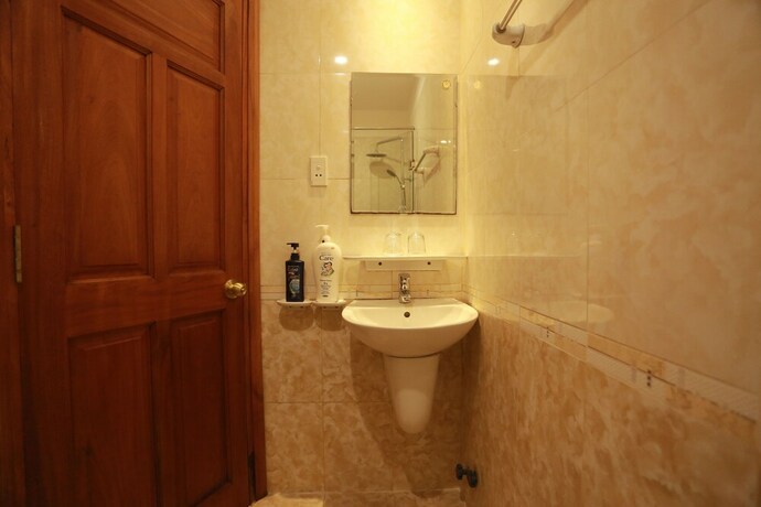 Imagen de la habitación del Hotel Thanh Tai. Foto 28
