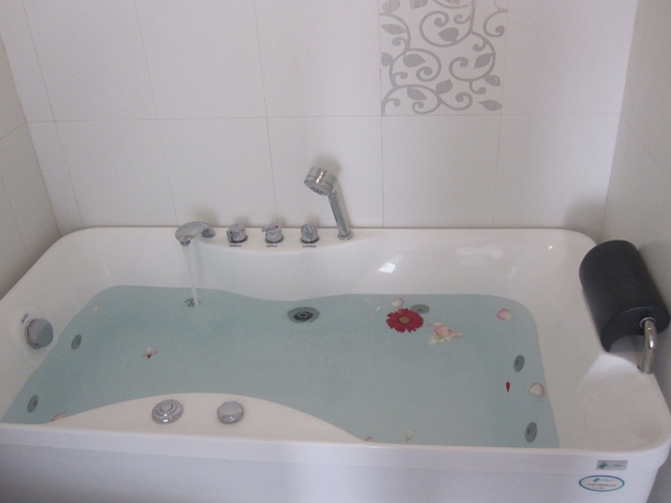 Imagen de la habitación del Hotel Thanh Truong. Foto 4
