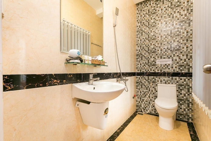 Imagen de la habitación del Hotel Thanh Tuyen by Bay Luxury. Foto 11