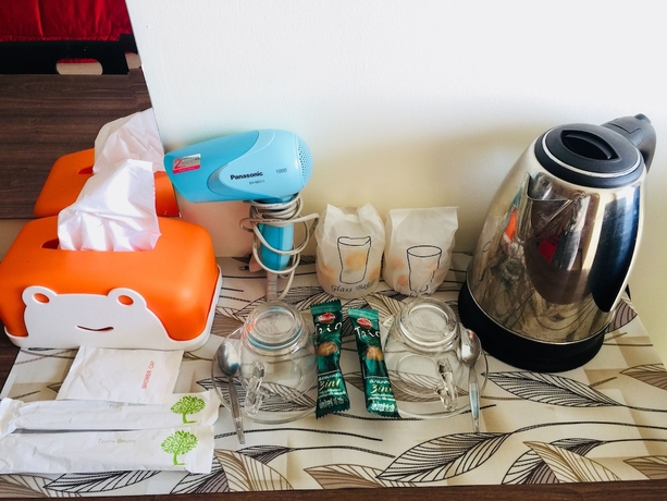 Imagen de la habitación del Hotel Thani Residence. Foto 11