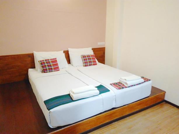 Imagen de la habitación del Hotel Thanicha Resort Amphawa. Foto 5