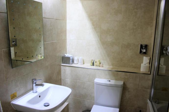 Imagen general del Hotel Thanington. Foto 4