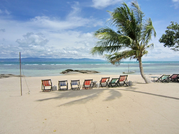 Imagen de los exteriores del Hotel Thaniza Beachfront Resort. Foto 15
