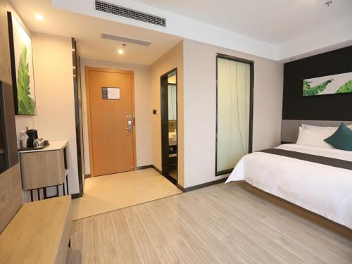 Imagen general del Hotel Thank Inn Chain Beijing Fanshan Chengguan Town Fangshan Red Scarf Park. Foto 2