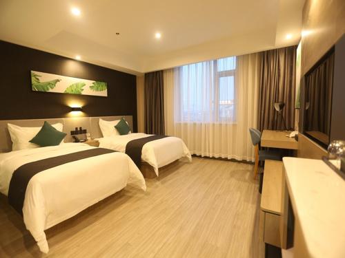 Imagen general del Hotel Thank Inn Chain Beijing Fanshan Chengguan Town Fangshan Red Scarf Park. Foto 3