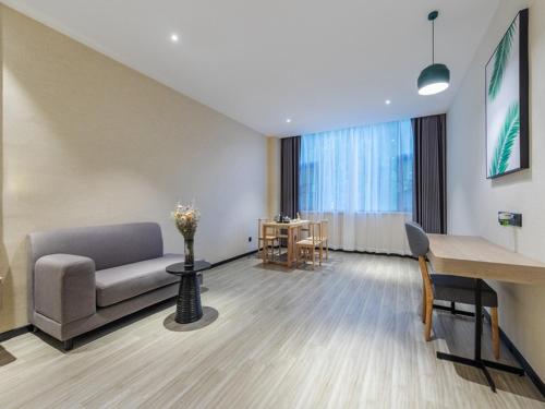 Imagen general del Hotel Thank Inn Chain Foshan Gaoming Road. Foto 2
