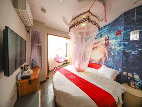 Imagen de la habitación del Hotel Thank Inn Chain Gansu Tianshui Taian Bus Station. Foto 16