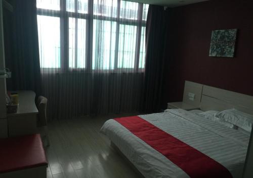 Imagen general del Hotel Thank Inn Chain Jiangsu Suzhou Wujiang Pedestrian Street. Foto 2