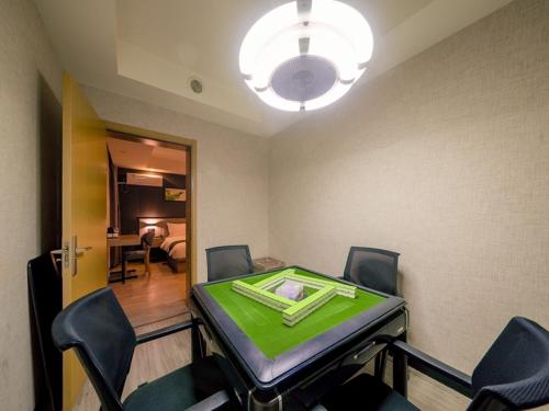 Imagen de la habitación del Hotel Thank Inn Chain Xianyang Renmin Road Central Plaza. Foto 18