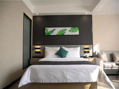 Imagen general del Hotel Thank Inn Chain Yulin Yuyang Jinsha Road. Foto 5