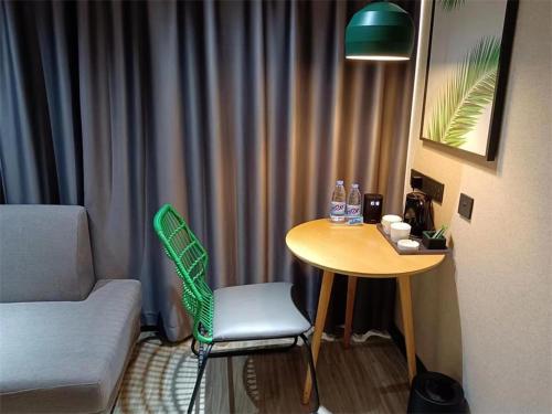 Imagen de la habitación del Hotel Thank Inn Chain Zhuzhou University of Technology Shennongcheng. Foto 13