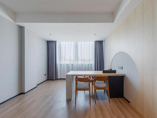 Imagen general del Hotel Thank Inn Linyi Jiaxing Fruit Market. Foto 6