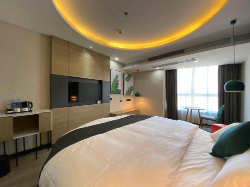 Imagen general del Hotel Thank Inn Plus Changsha Ningxiang Ningbang Plaza Pedestrian. Foto 5