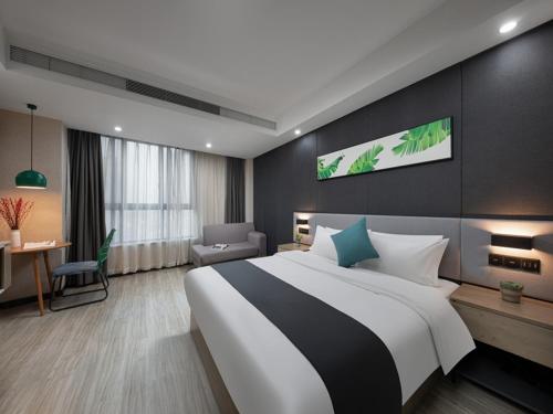 Imagen general del Hotel Thank Inn Plus Changsha Ningxiang Ningbang Plaza Pedestrian. Foto 14