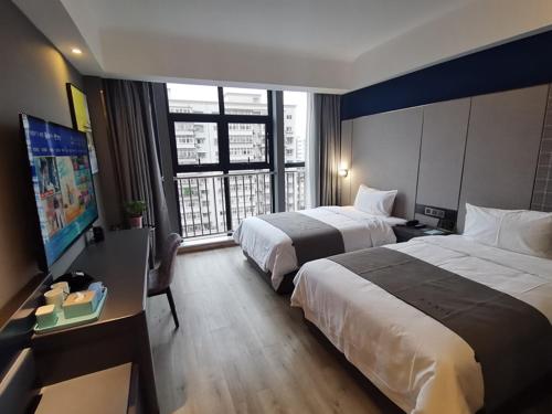 Imagen general del Hotel Thank Inn Plus Hanzhong High-Speed Railway Station. Foto 6