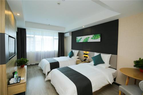 Imagen general del Hotel Thank Inn Plus Lanzhou Dongfanghong Plaza Pingliang Road. Foto 2