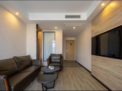 Imagen general del Hotel Thank Inn Plus Weifang Kuiwen District Century Taihua People\'s Hospital. Foto 7