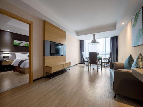 Imagen general del Hotel Thank Inn Plus Zhuji High-Speed Railway Statio Wangyun Road. Foto 7