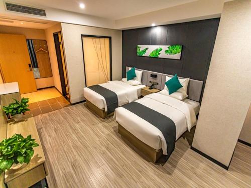 Imagen general del Hotel Thank Inn Plus Zhuji Jiyang Street Small Commodity Wholesale Market. Foto 4