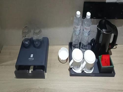 Imagen general del Hotel Thank Inn Plus Zhuji Jiyang Street Small Commodity Wholesale Market. Foto 9