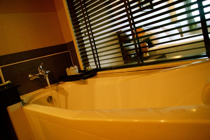 Imagen de la habitación del Hotel Thanthip Beach Resort. Foto 8