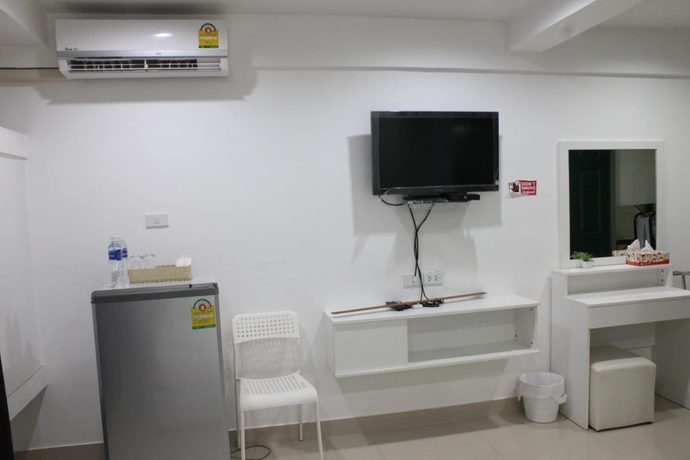 Imagen de la habitación del Hotel Thanyachatra Boutique. Foto 9