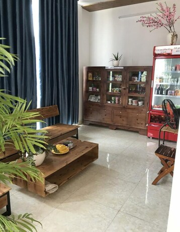 Imagen de los interiores del Hotel Thao Trang Dong Hoi. Foto 32