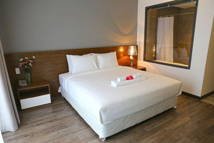 Imagen de la habitación del Hotel Thao Trang Laluxe. Foto 18