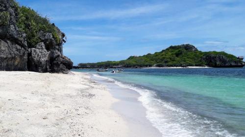 Imagen general del Hotel Thap Sakae. Foto 7