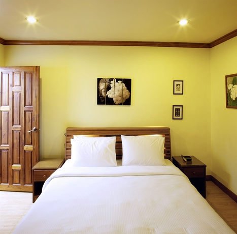 Imagen de la habitación del Hotel Thara Bayview Villa. Foto 3