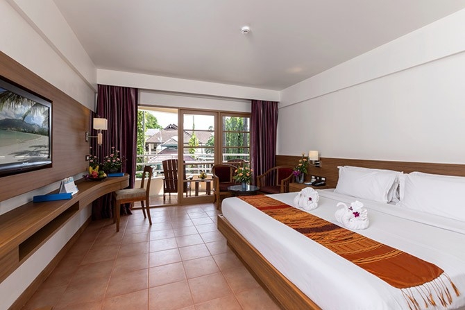 Imagen general del Hotel Thara Patong Beach Resort and Spa. Foto 8