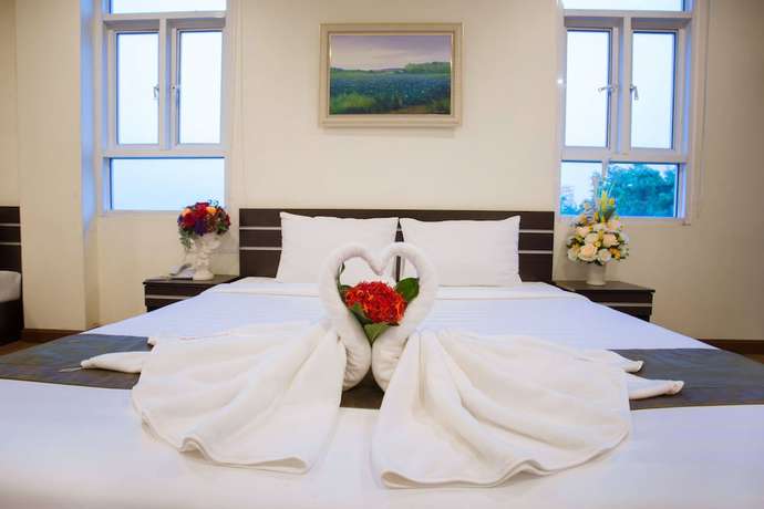 Imagen de la habitación del Hotel Tharakiree Place. Foto 9