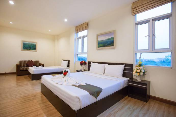 Imagen de la habitación del Hotel Tharakiree Place. Foto 13