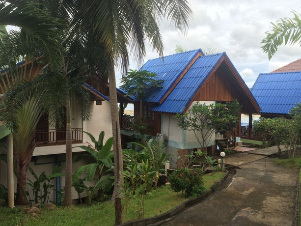 Imagen de la habitación del Hotel Tharathip Resort. Foto 13