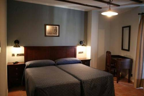 Imagen de la habitación del Hotel Tharsis. Foto 8