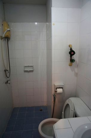 Imagen de la habitación del Hotel Thassanee. Foto 12
