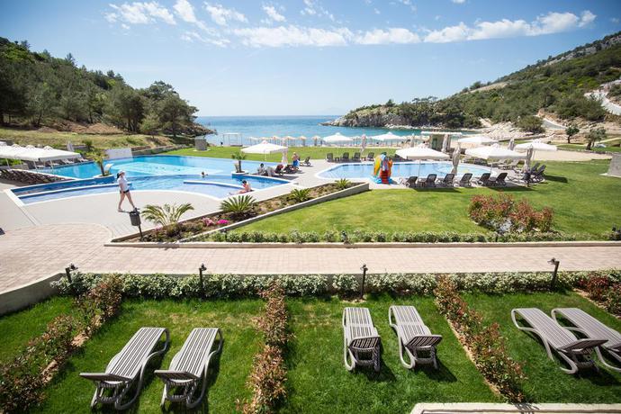 Imagen de los exteriores del Hotel Thassos Grand Resort. Foto 18