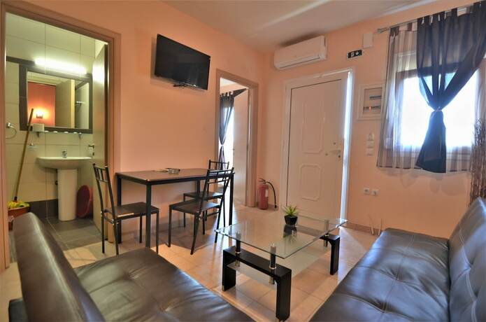 Imagen general del Hotel Thassos Grand Villas Apartments andStudios. Foto 7