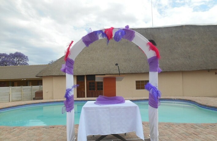 Imagen general del Hotel Thatch Palace Lodge. Foto 7