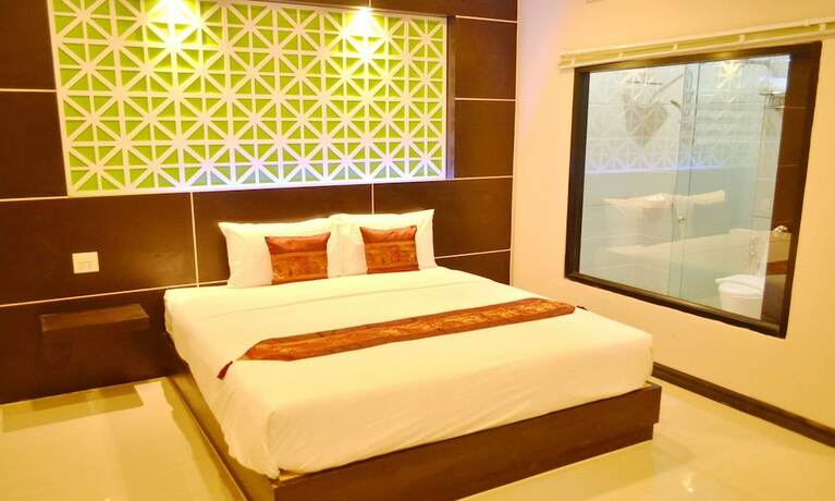 Imagen de la habitación del Hotel Thatluang View. Foto 10