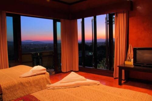 Imagen general del Hotel Thaton Hill Resort. Foto 3