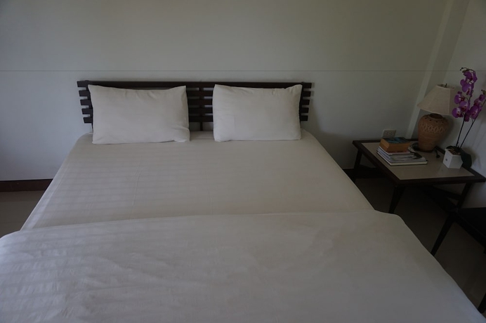 Imagen de la habitación del Hotel Thatphanom Place. Foto 3