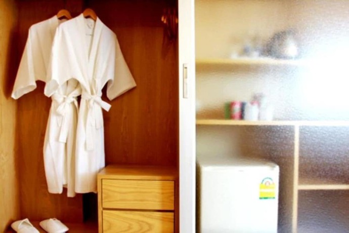 Imagen de la habitación del Hotel Thatphanom River View. Foto 9