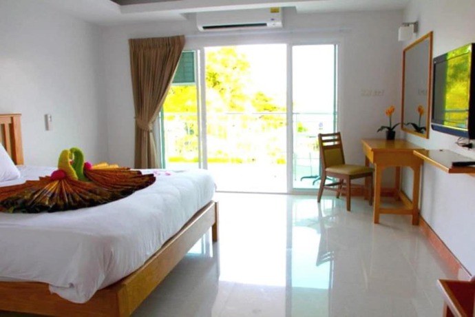 Imagen de la habitación del Hotel Thatphanom River View. Foto 16
