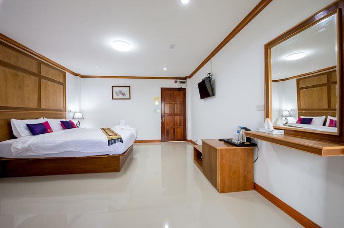 Imagen de la habitación del Hotel Thatphanom View. Foto 13