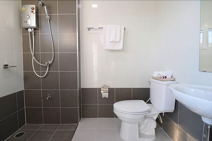 Imagen de la habitación del Hotel Thawan Apartment. Foto 15