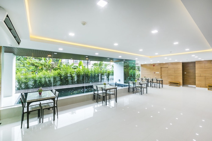 Imagen del bar/restaurante del Hotel Thawan Apartment. Foto 3