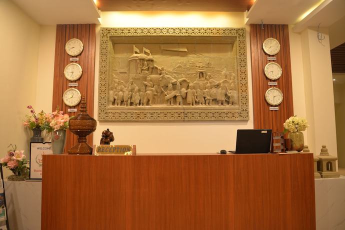 Imagen de los interiores del Hotel Thazin Palace A. Foto 18